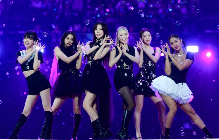 OH MY GIRL「SBS INKIGAYO LIVE in TOKYO」(C)SBS