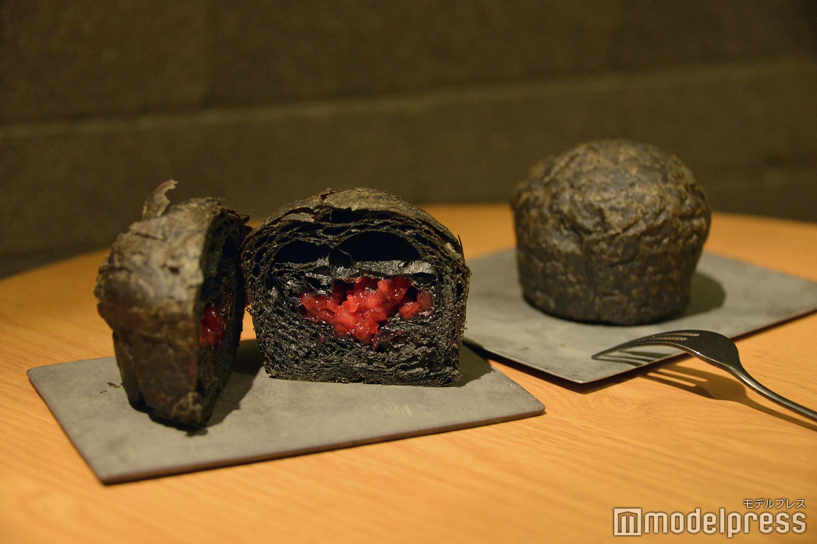 （C）モデルプレス