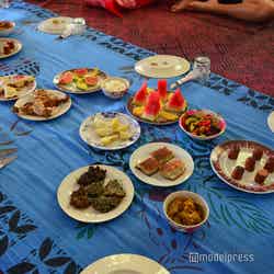 トゥバイラーター(C)モデルプレス