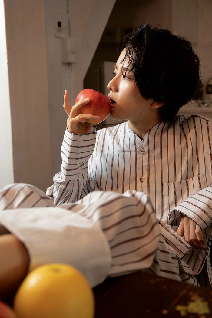 板垣李光人「Rihito 18」より収録カット/市原隼人撮影(C)SDP