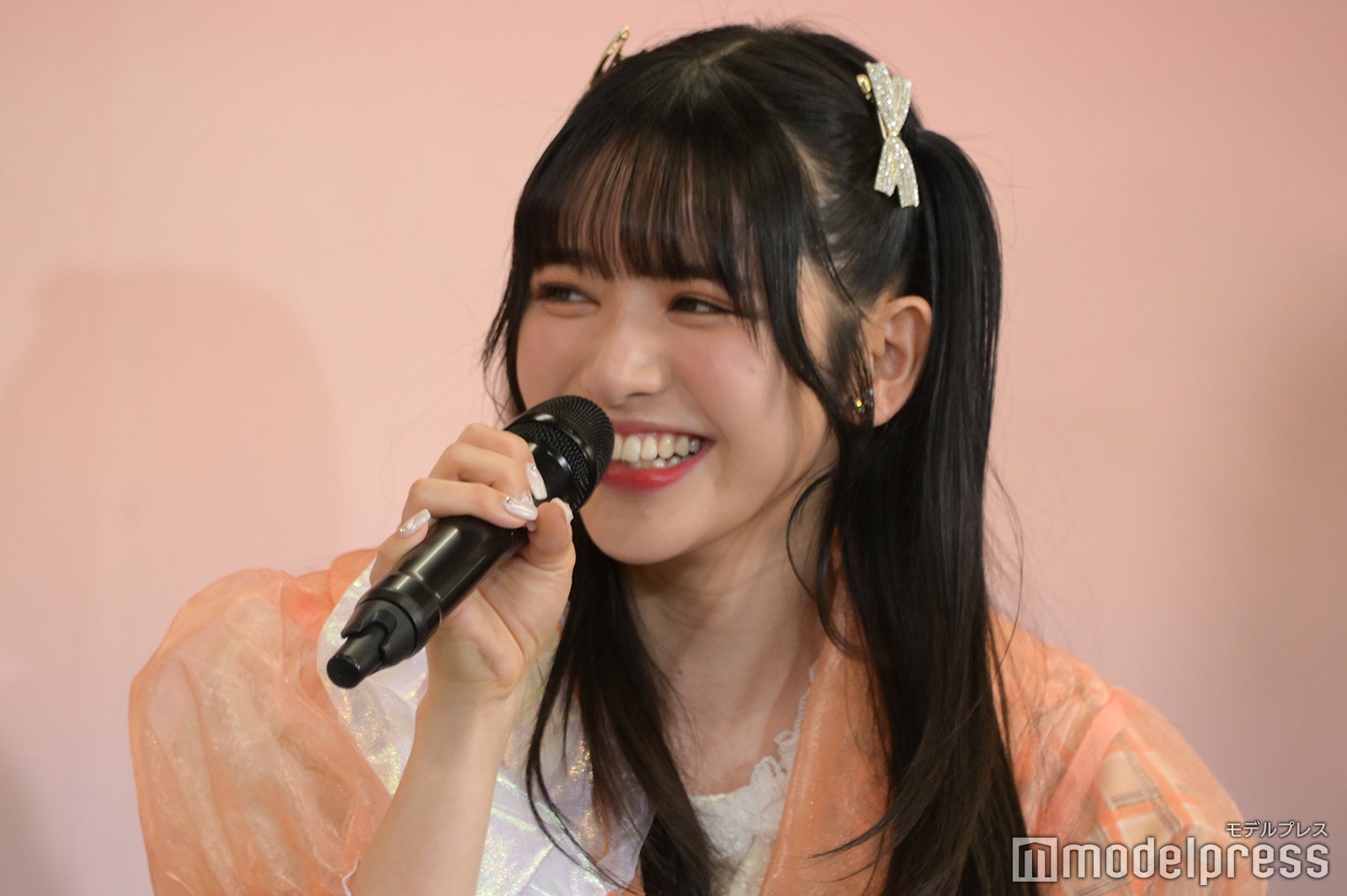 鎮西寿々歌／FRUITS ZIPPER（C）モデルプレス