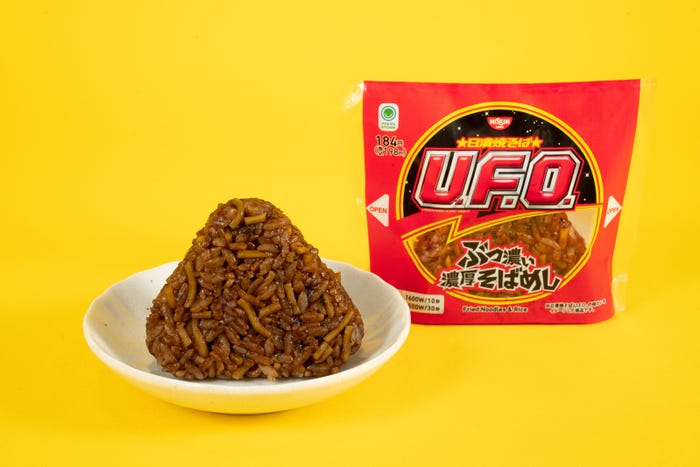 「日清焼そばU.F.O.ぶっ濃い濃厚そばめし」税込198円(提供画像)