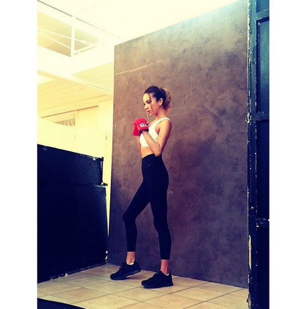 無駄のないスレンダーボディ／道端アンジェリカInstagramより