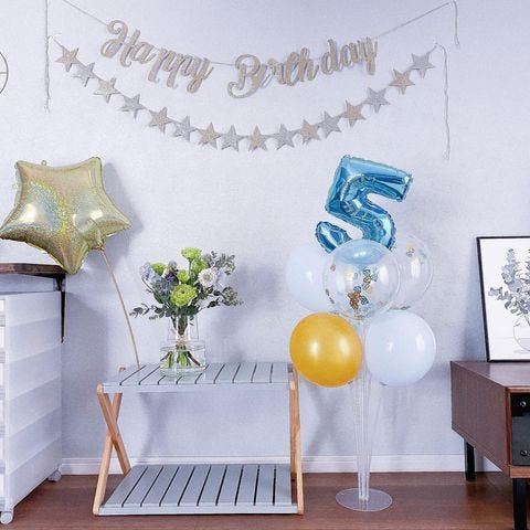 誕生日の飾り付けは100均で華やかに 素敵なお祝いにするおすすめアイテムをご紹介 モデルプレス 誕生日の飾り付けは100均で華やかに 素敵なお祝いにするおすすめアイテムをご紹介 モデルプレス