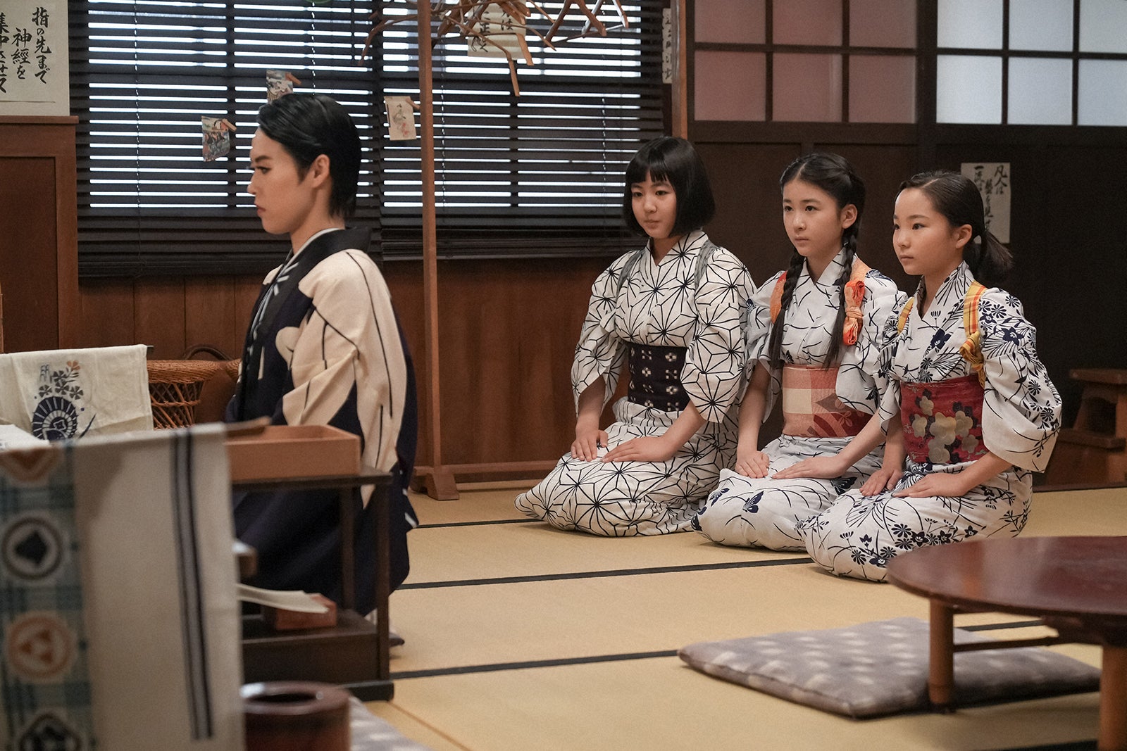 翼和希、木村湖音、小南希良梨、澤井梨丘「ブギウギ」第7話（C）NHK