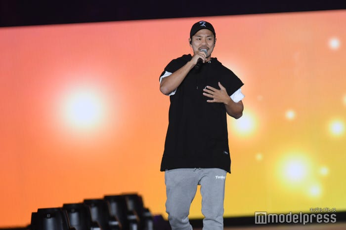 TEE(C)モデルプレス