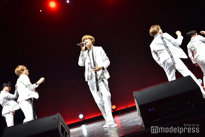 スノーホワイツ(C)モデルプレス