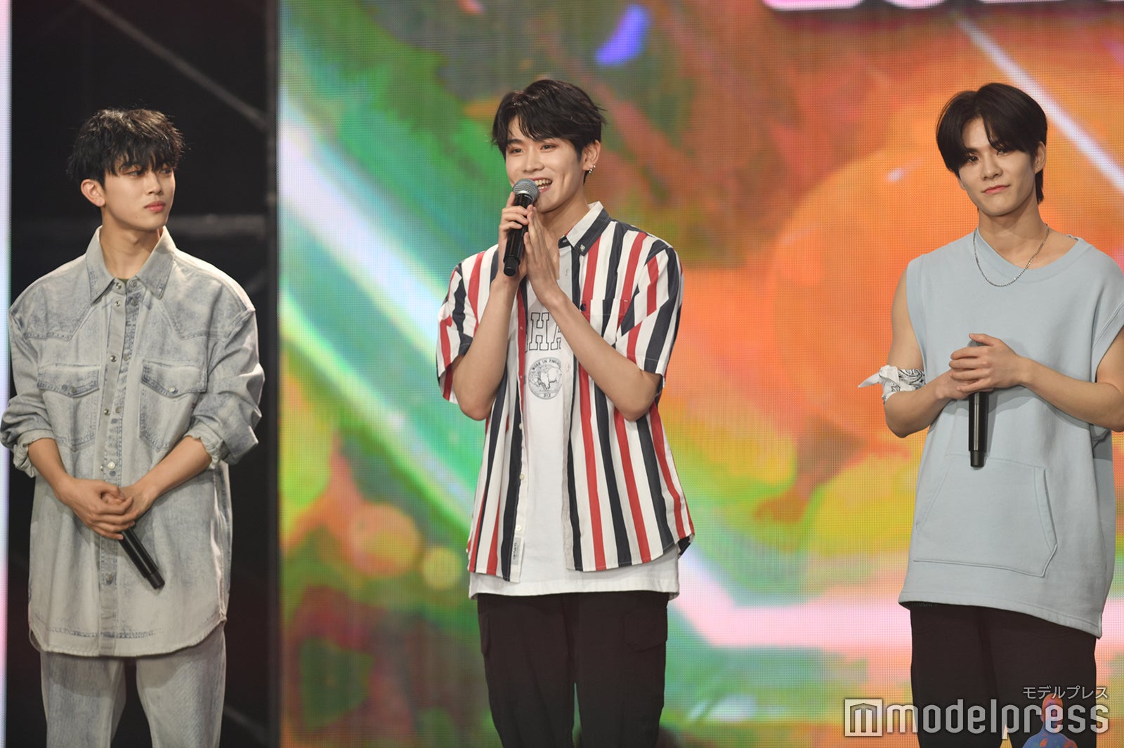 DXTEEN（左から）大久保波留、平本健、谷口太一（C）モデルプレス