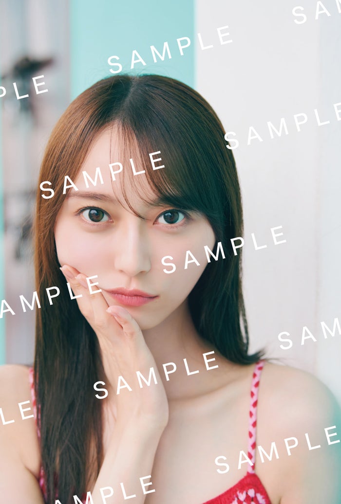 乃木坂46弓木奈於1st写真集、全20種の書店特典解禁 初公開の衣装も【天使だったのか】