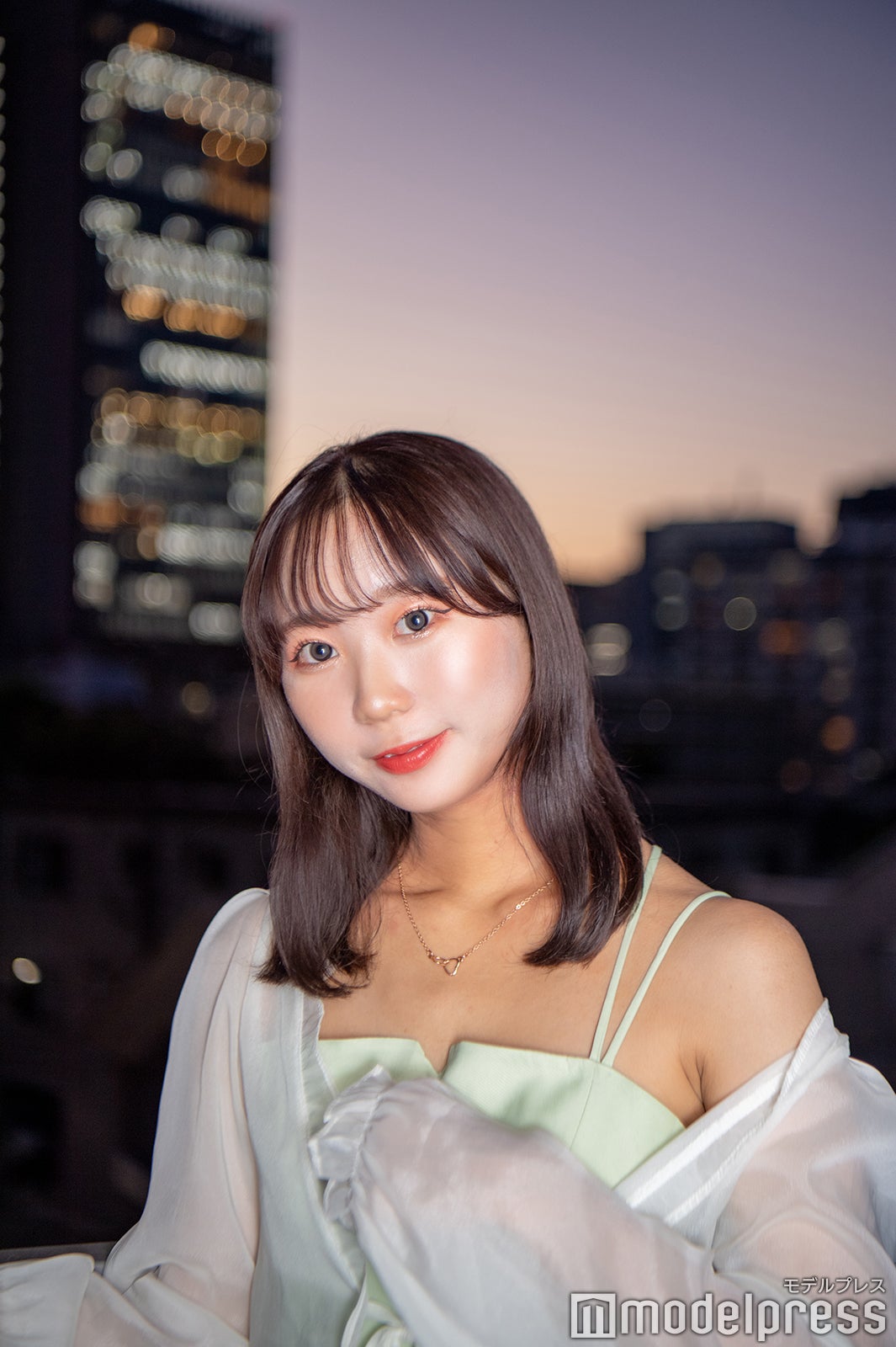 石本菜々子さん（C）モデルプレス