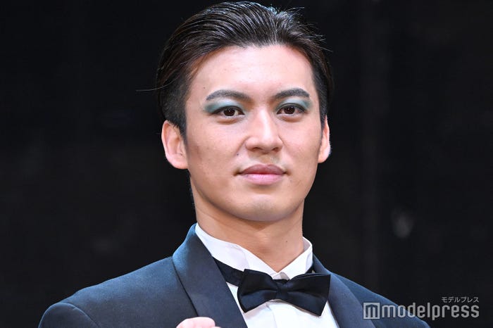 荒井敦史(C)モデルプレス