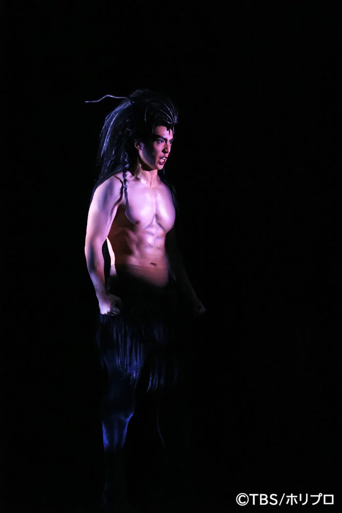 舞台『ハリー・ポッターと呪いの子』より(提供写真)