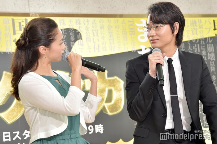 沢尻エリカ、綾野剛(C)モデルプレス