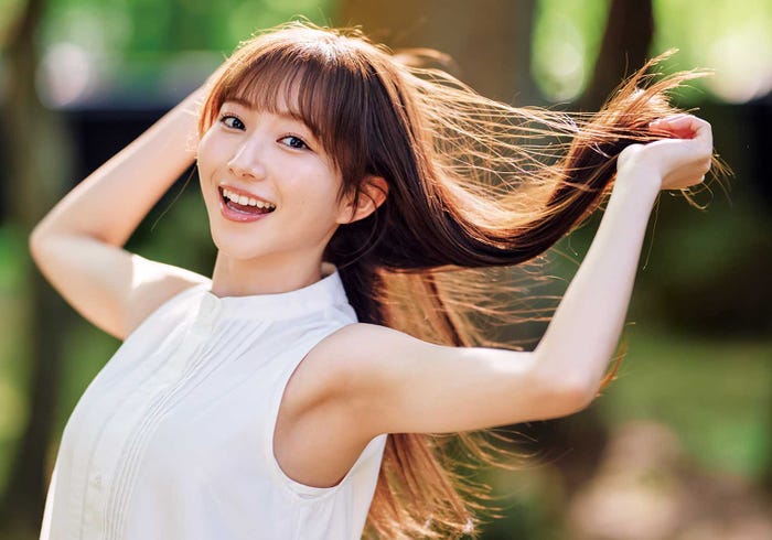 青山なぎさ(C)熊谷貫/集英社