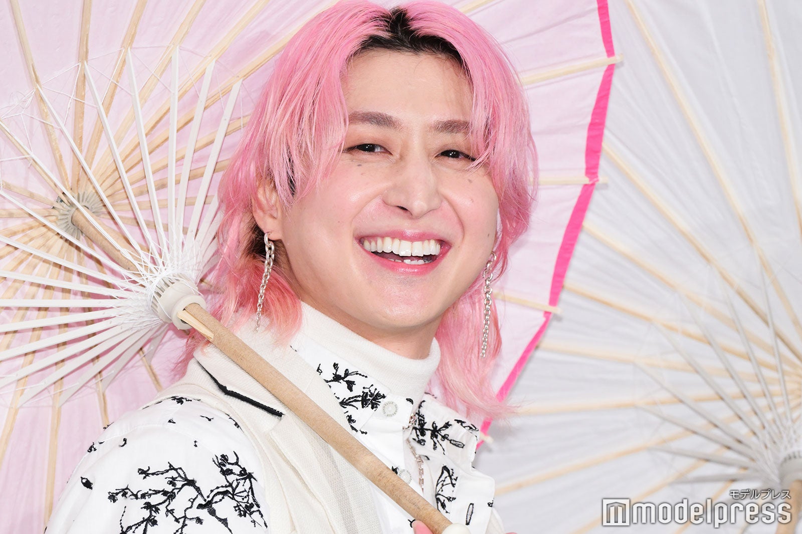 Snow Man佐久間大介「すごく成長」ラウールの変化にしみじみ【白蛇：浮生】