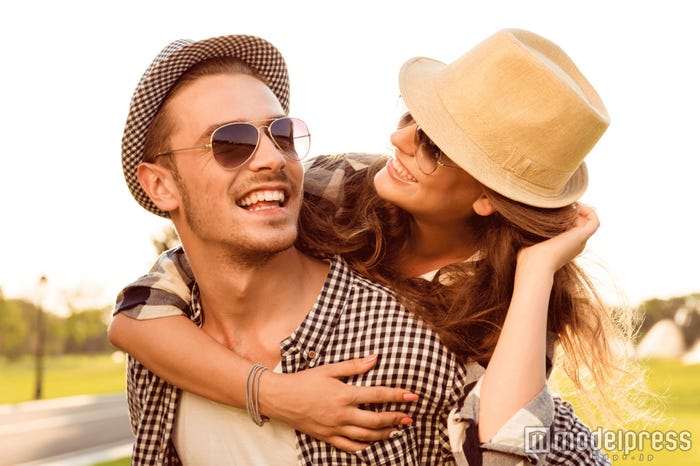 積極的に自分から行動することでモテ女性に(photo-by-deagreez/Fotolia)