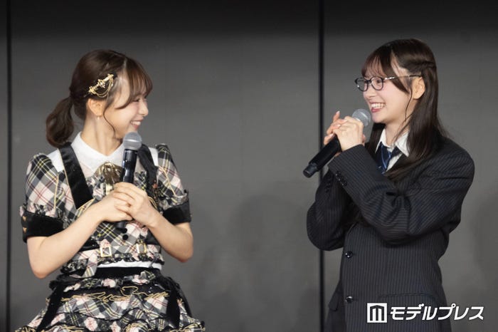 倉野尾成美、伊藤百花(C)モデルプレス