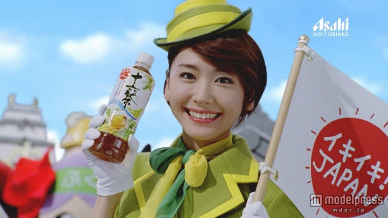 新垣結衣／新CM「アサヒ 十六茶 イキイキ登場」編