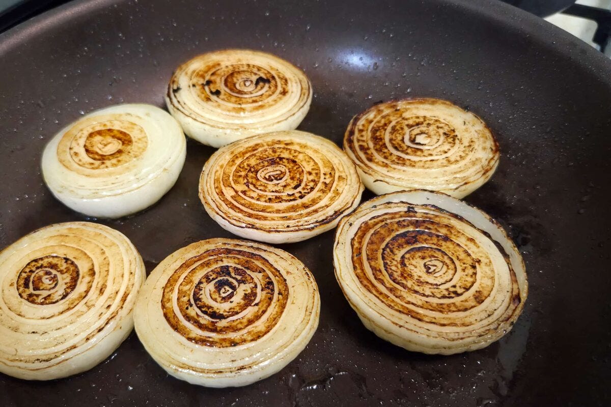 鶏と玉ねぎの塩だけ煮込み