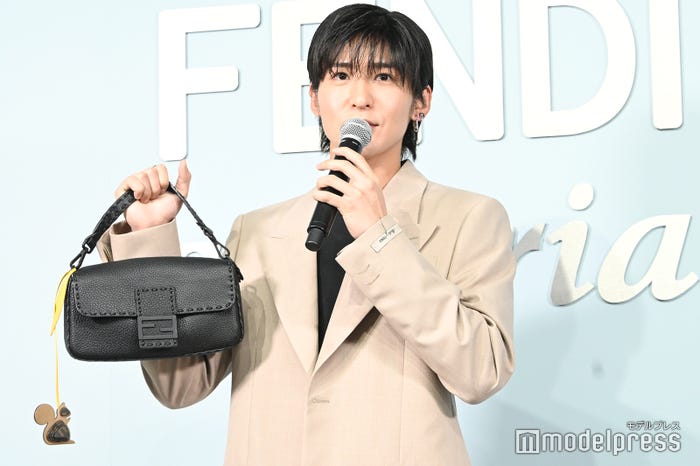 目黒蓮と一緒に来たリス(C)モデルプレス