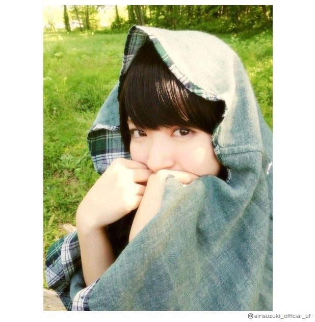 鈴木愛理、5年前のオフショット公開「美少女すぎる」「懐かしい」ファンから反響