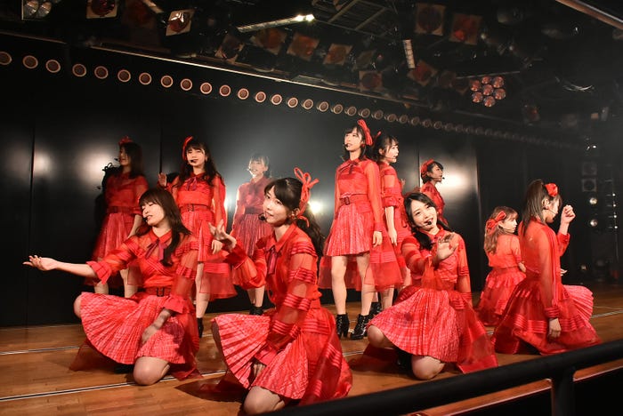 AKB48劇場14周年特別記念公演(C)AKS