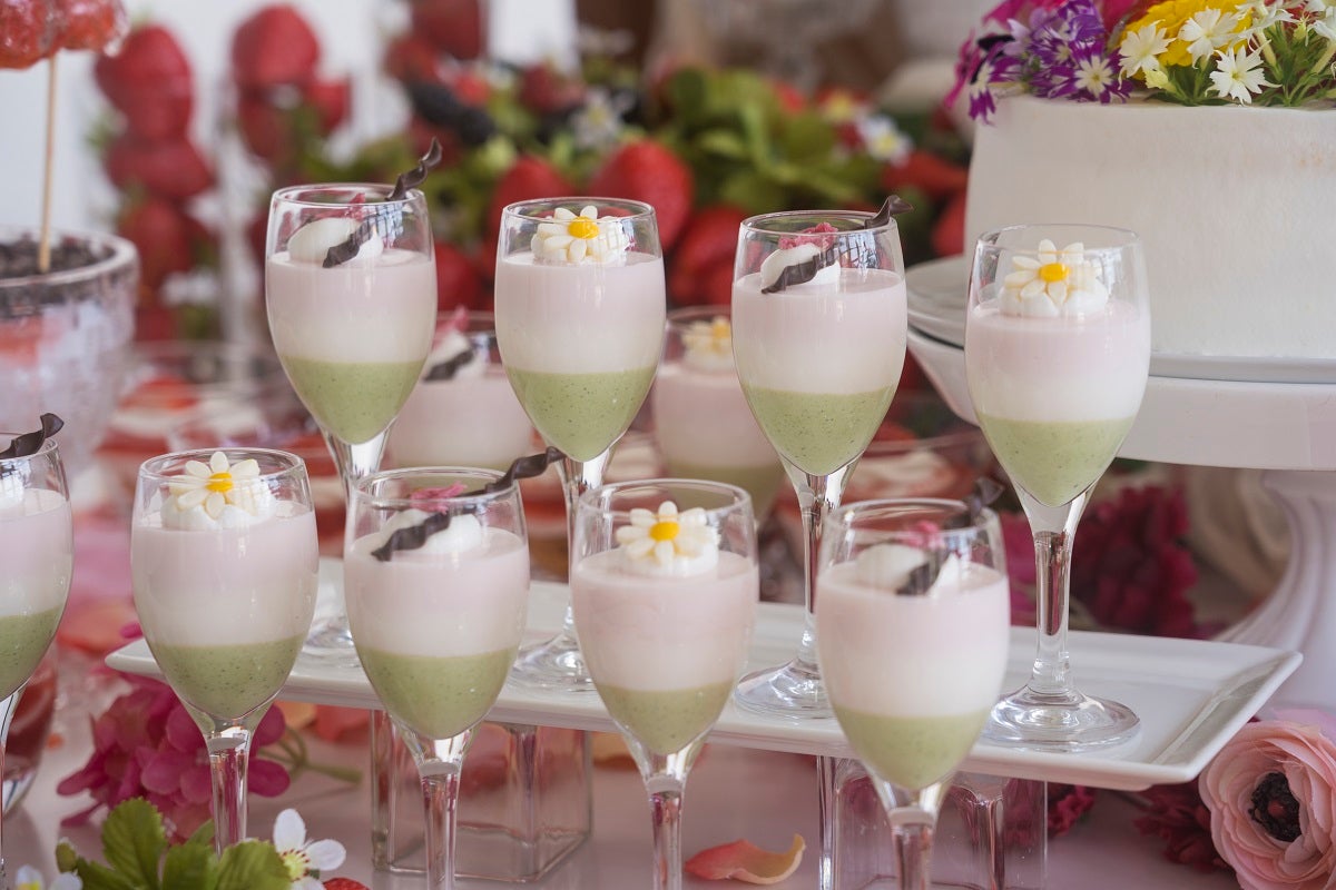 ストロベリー・シークレットガーデン スイーツビュッフェ／画像提供：ヒルトン福岡シーホーク