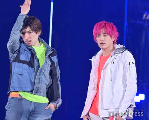EXIT、リズミカルなランウェイで会場盛り上げ「テンション上がっちゃってクール系にしました」<TGC 2022 S/S>