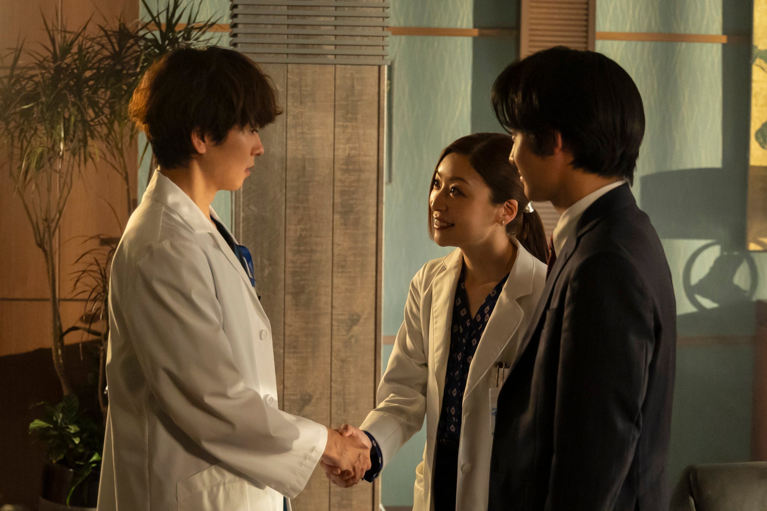 橋本淳、内田慈、赤楚衛二「Re:リベンジ-欲望の果てに-」第9話より（C）フジテレビ