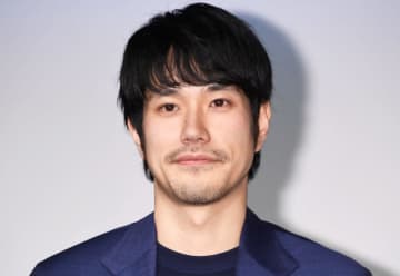 【リブート】松山ケンイチ「ド級の5話」でもいまだ「何してる」出演者にツッコミ→「やはり気付きましたか…」本人反応ww