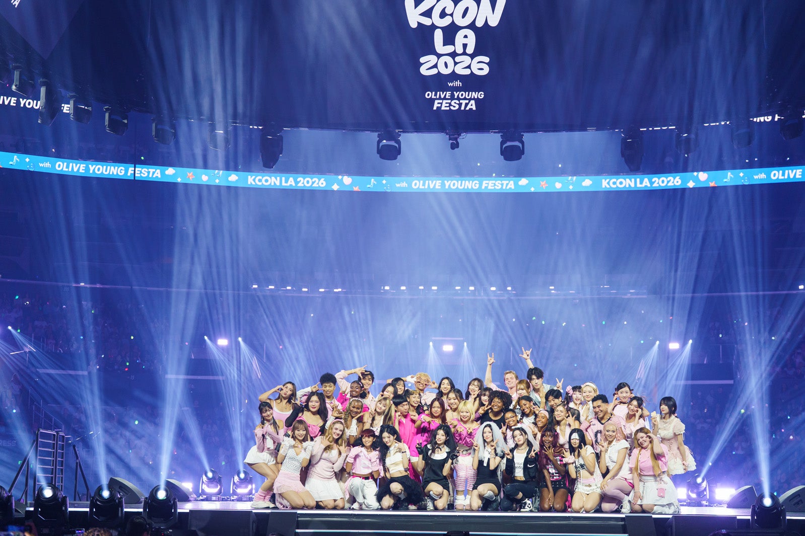 「KCON LA 2026」ILLIT DREAM STAGE（C）CJ ENM