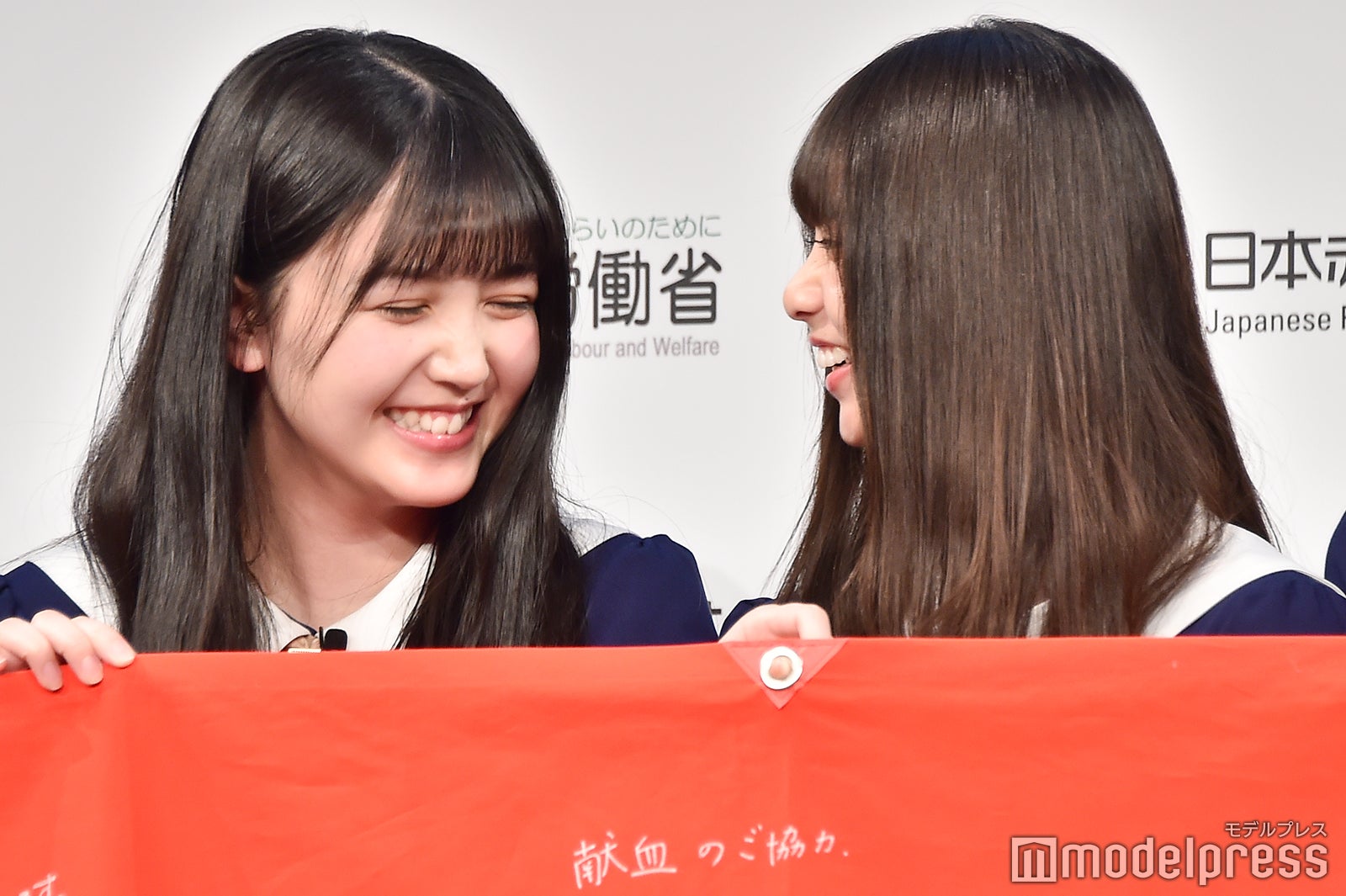 久保史緒里、齋藤飛鳥 （C）モデルプレス