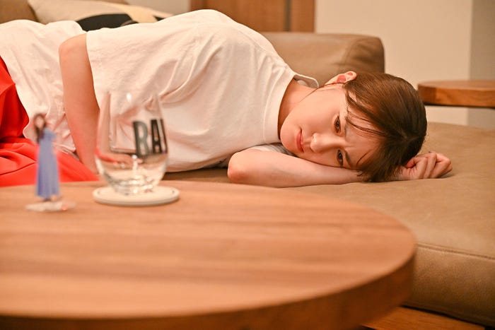 松本若菜「西園寺さんは家事をしない」第5話より(C)TBS