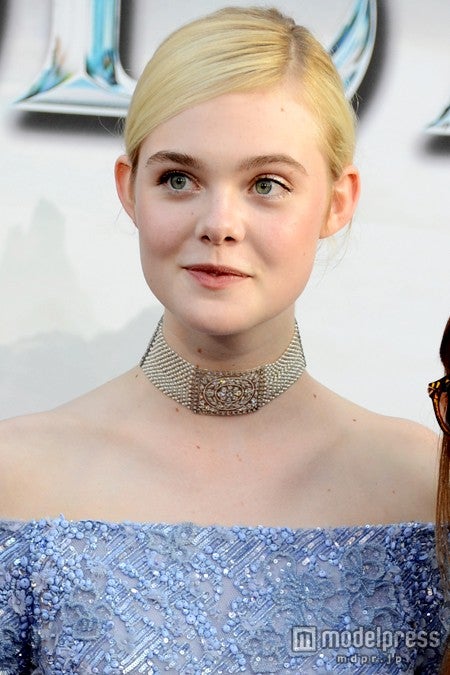 エル・ファニング、初来日を熱望　美の秘訣も明かす 「マレフィセント」ワールドプレミア