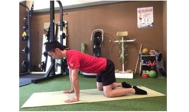 つま先は伸ばしておきましょう