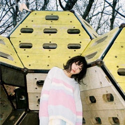 ナヲアカリ、新作プチアルバムは楽曲プロデュースに大森靖子、蒼山幸子らを迎えた“七変化”する7曲に!