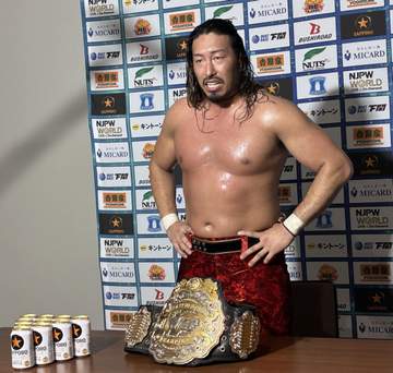 辻陽太がIWGPヘビー級王座奪回「俺が現世代で、俺たちが現世代」新技ファイヤーブラスターでカラム・ニューマン撃破