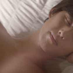 新井裕介/「PEACH JOHN」キャンペーン動画「カンペキな彼」篇より