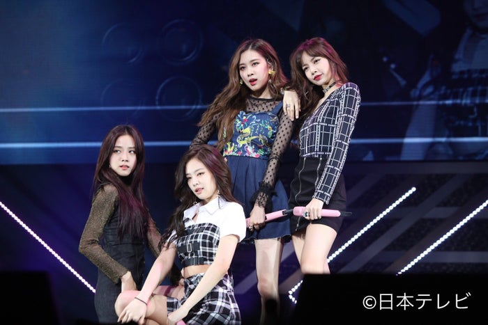 Blackpink スッキリ ライブに出演 人気アーティストと共演 モデルプレス