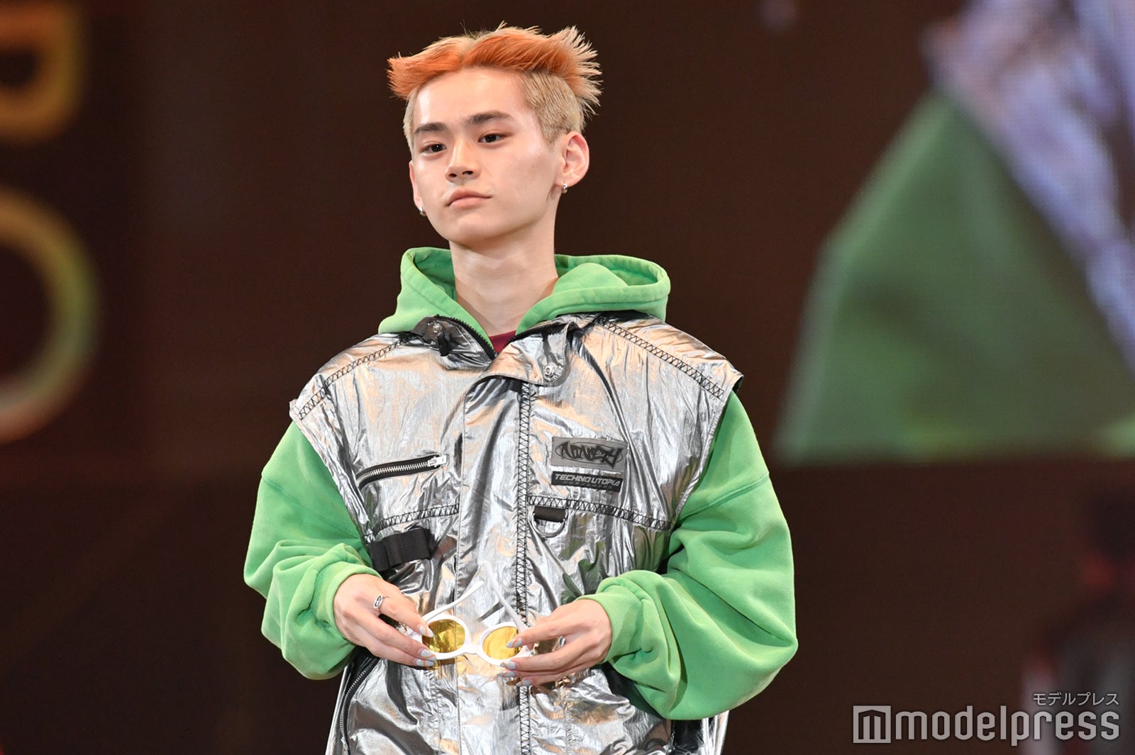 「オオカミちゃんくん」で注目の能勢倫、個性派スタイリングに視線集中＜札幌コレクション 2022 A／W＞