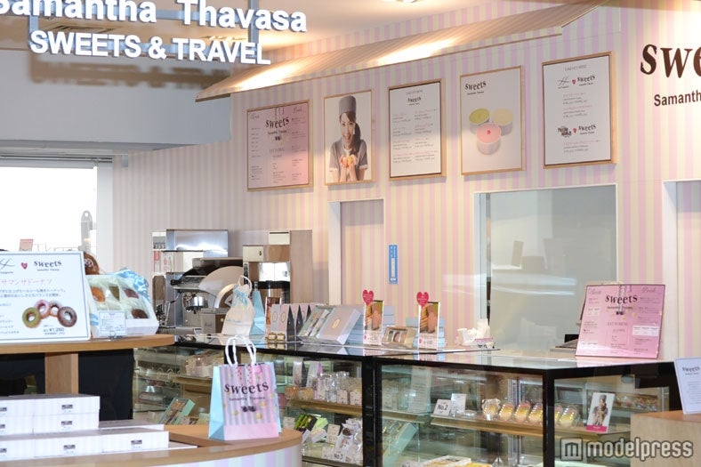 「サマンサ タバサ スイーツZ&トラベル」店内風景
