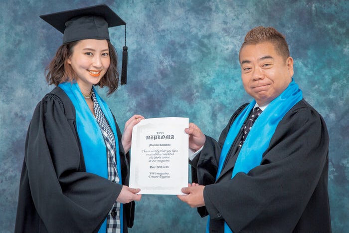 河北麻友子、出川哲朗/「ViVi」6月号より(画像提供:講談社)