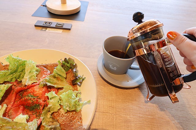 クレープ&ガレット・コーヒーが楽しめる新スポット誕生【和歌山県和歌山市】