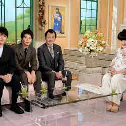 （左から）林遣都、田中圭、吉田鋼太郎、黒柳徹子（画像提供：テレビ朝日）