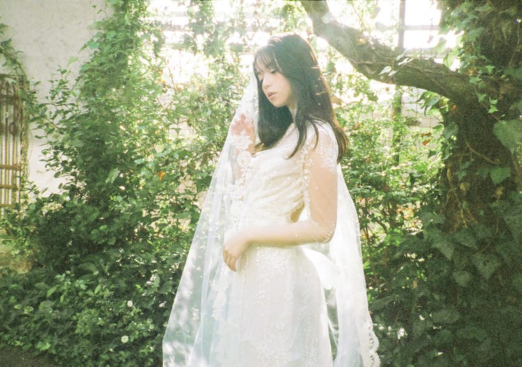 乃木坂46齋藤飛鳥 ウェディングドレス姿で儚げな魅力 モデルプレス