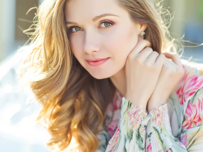 美人ではないのに 彼氏が途切れない 女性のビジュアルとは モデルプレス