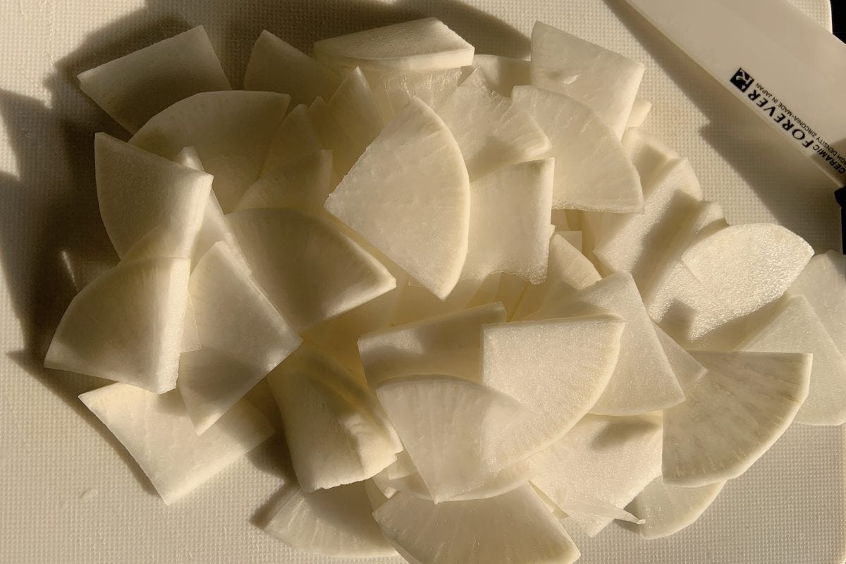 やみつき大根とおにぎり