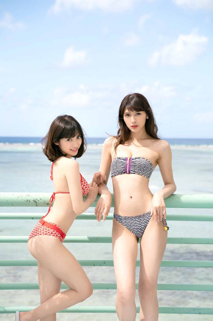 桃月なしこ、アンジェラ芽衣(C)YOROKOBI/週刊プレイボーイ