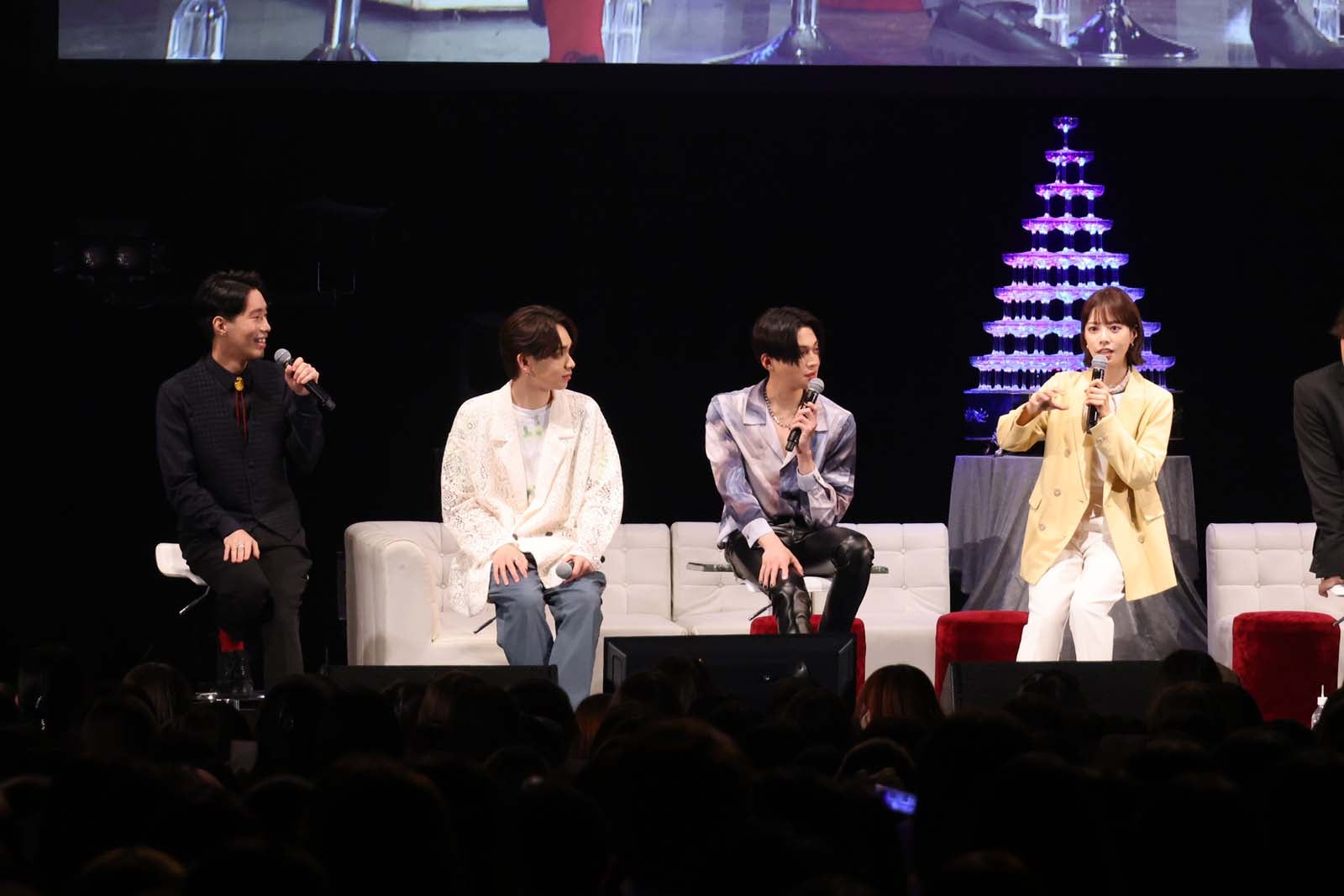 坂口涼太郎、宮世琉弥、八木勇征、桜井ユキ（C）カンテレ