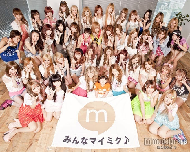 mixi本社でギャルが乱舞！前代未聞のPV完成